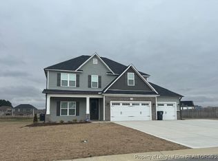 5324 Mountain Run Dr, Hope Mills, NC 28348