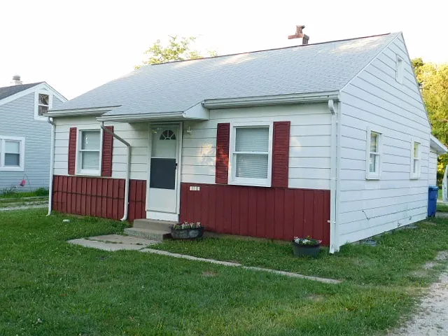 3413 N Saint Joseph Ave photo 1