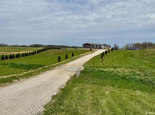 10422 Blake Rd, Wadesville, IN 47638