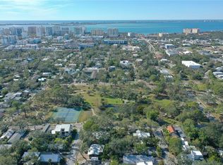 1744 10th St #11, Sarasota, FL 34236