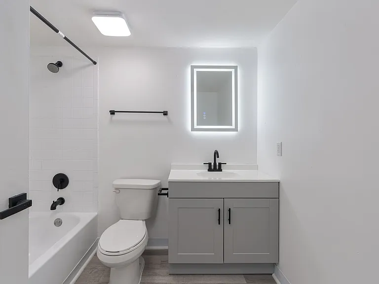 41-web-or-mls-1215 NW 103rd Ln_DSC7551 41-web-or-mls-1215 NW 103rd Ln_DSC7551