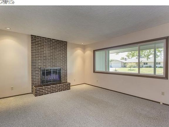 3rd image of 10107 NE 87th Ave
