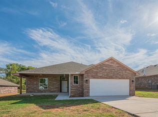 1206 Coffey Dr, Perry, OK 73077