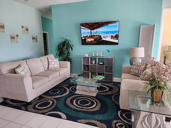 3rd image of 6571 SE Twin Oaks Cir