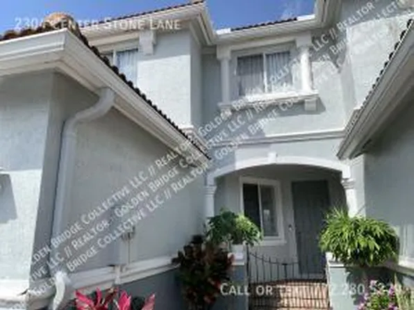 2304 Center Stone Ln, Riviera Beach, FL 33404
