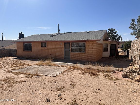 4th image of 1616 Leroy Bonse Dr