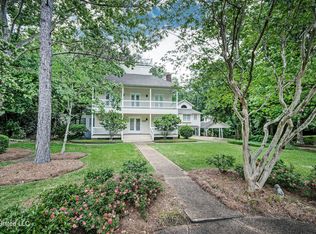 4752 E Massena Dr, Jackson, MS 39211