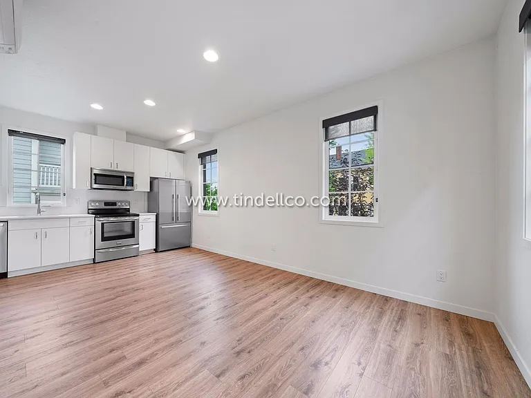1114-1118 SE Lincoln St — Photo 6