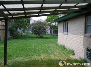 1013 Barcelona Dr, Portland, TX 78374