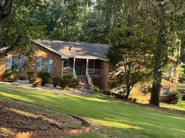 2735 Kinnett Dr #Basement, Lilburn, GA 30047