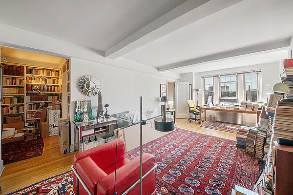 Sold by Domus Realty | media 3