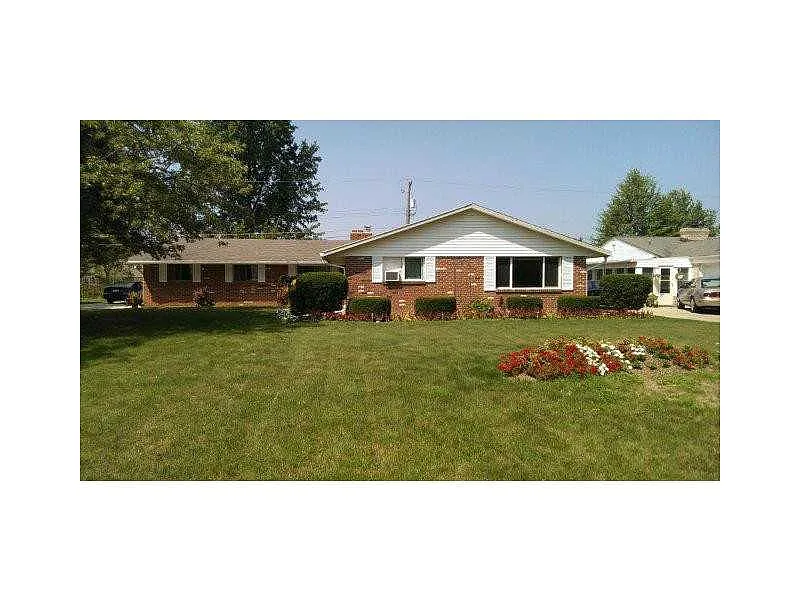 2263 N Glenwood Ave photo 1