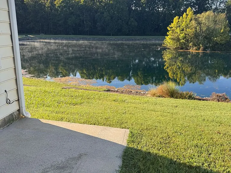 10 Shoreline Dr — Photo 35
