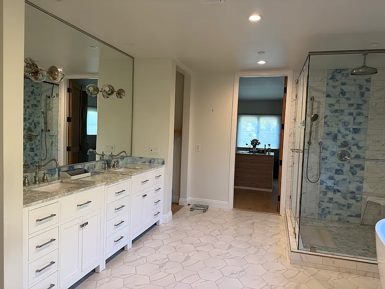 1376 Ridge Way — Photo 12