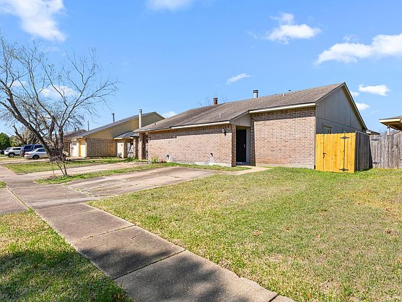 2nd image of 5430 Ridge Wind Ln