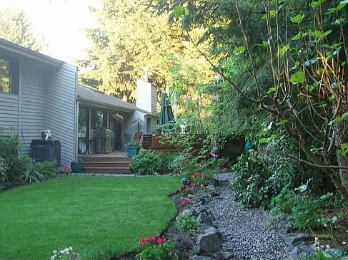 5th image of 1833 Centerwood Dr SE