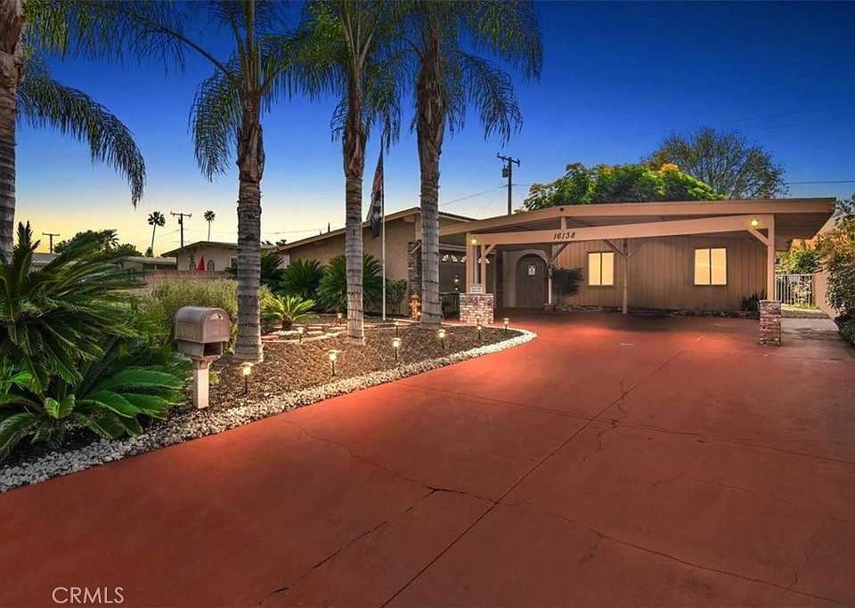 1st image of 16138 E Kingside Dr