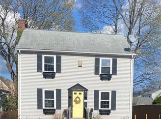 343 Smithfield Ave, Pawtucket, RI 02860