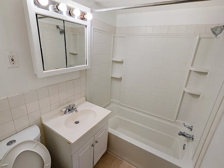 11402 Cherry Hill Rd #104 — Photo 18