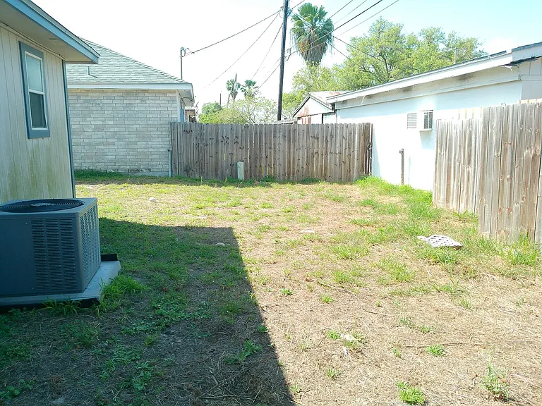 610 Kaipo Dr — Photo 14