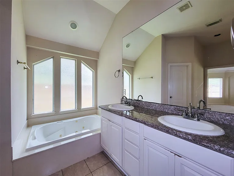 3735 Tidalwood Dr — Photo 26