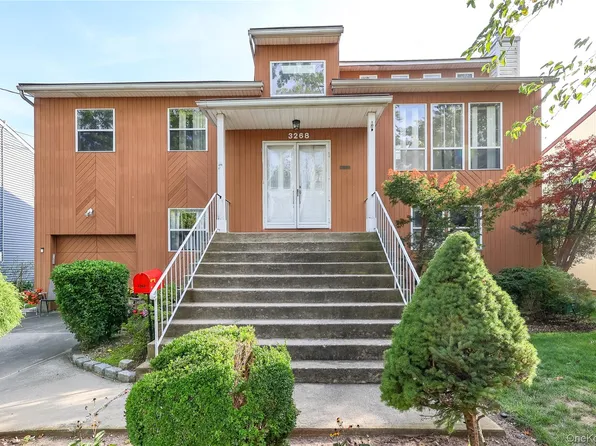 3268 Jackson Avenue, Wantagh, NY 11793