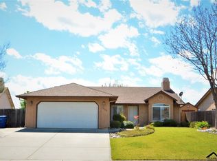 1435 Donita Dr, Red Bluff, CA 96080