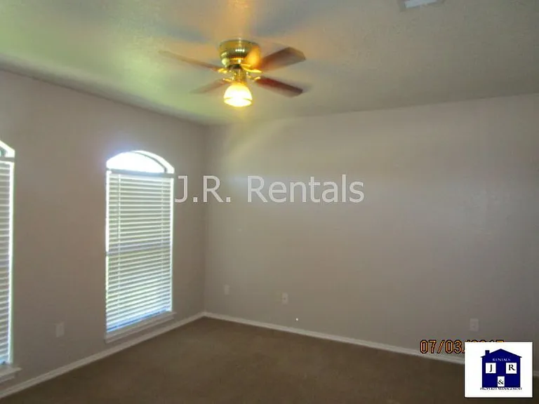 5510 Shawn Dr — Photo 68