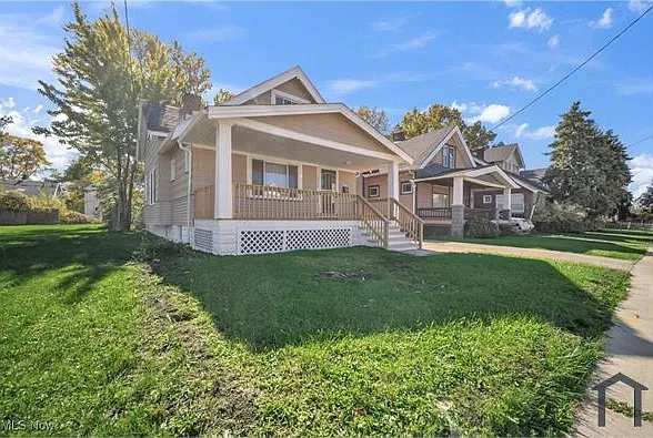 3 bed, 1307 sqft, $1,525 — Photo 2