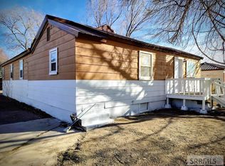 683 W Decoria Ave, Arco, ID 83213