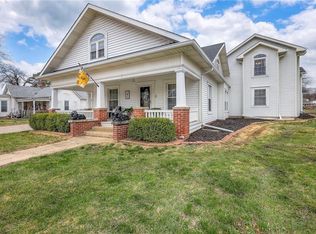 1308 S Broadway, Oak Grove, MO 64075