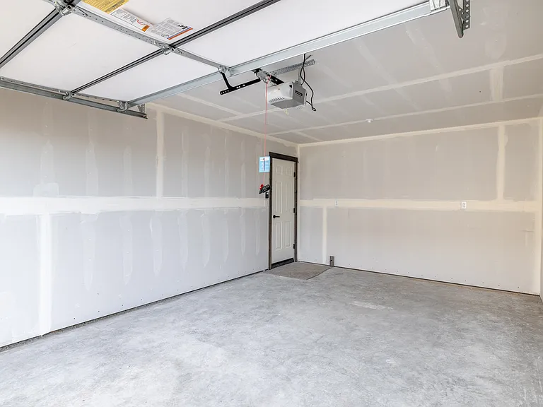 3384 Crosswind Ct — Photo 29