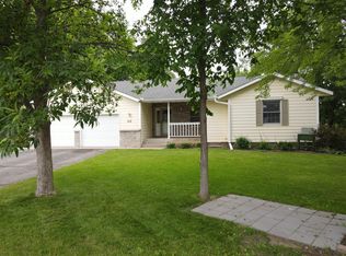 512 Aspen Ct W, Rockville, MN 56369