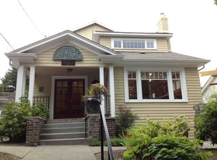 2016 NE 65th St, Seattle, WA 98115