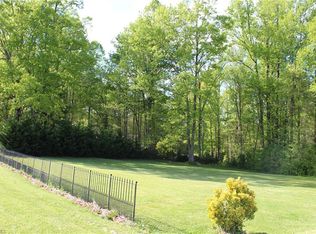 129 Karens Trl, Dobson, NC 27017