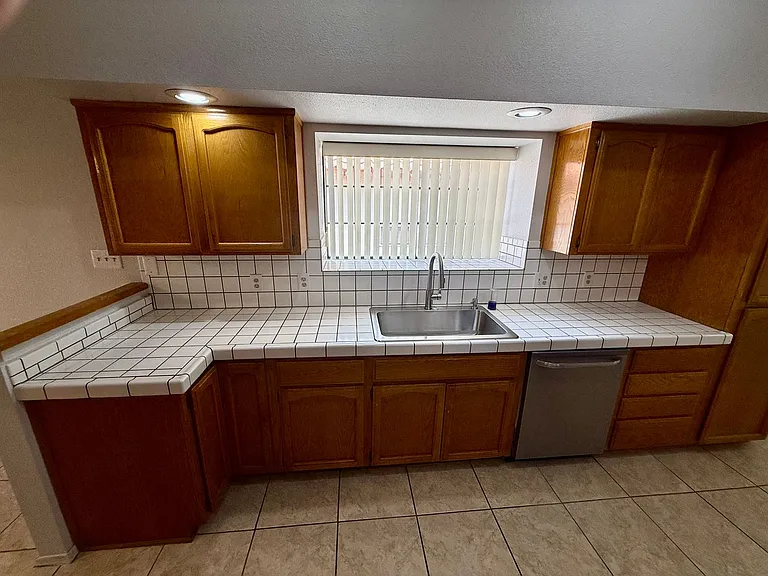 10236 S Del Rico — Photo 7