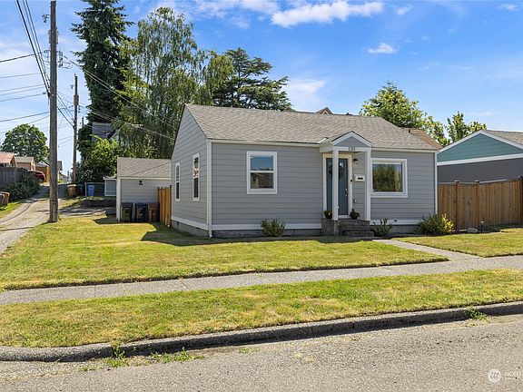 2nd image of 1311 S Oakes Street