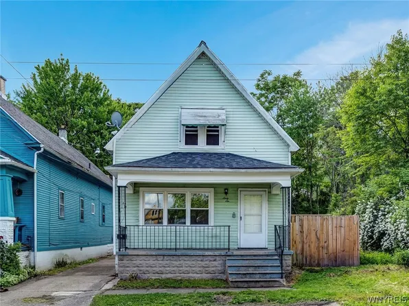 66 Schmarbeck Ave, Buffalo, NY 14212