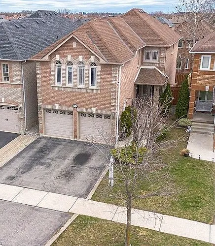 3744 Althorpe Cir Photo 1