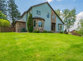 100 Laurel Dr, Greensburg, PA 15601
