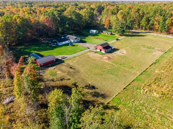 6988 N Park Ave, Bristolville, OH 44402