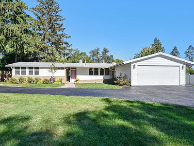 814 61st St, La Grange Highlands, IL, 60525