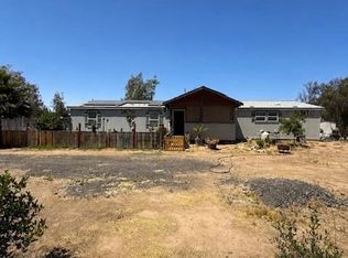 28820 Memory Ln, Winchester, CA 92596