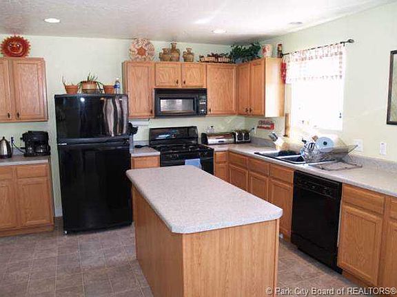 4th image of 1190 E Pinebrush Dr