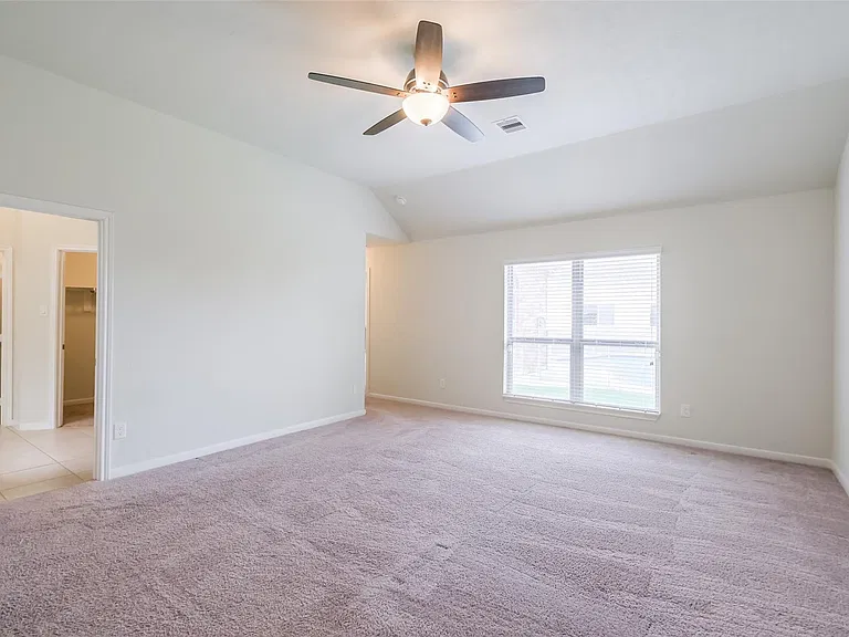 6811 Gonzales Point — Photo 30