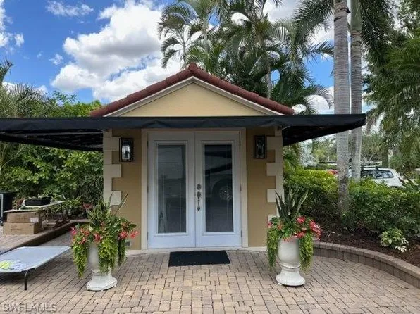 4453 Southern Breeze DR, NAPLES, FL 34114