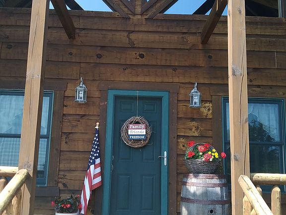 Front door entrance area