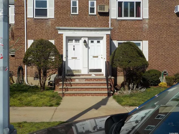 73-09 263rd Street 2nd fl, Glen Oaks, NY 11004