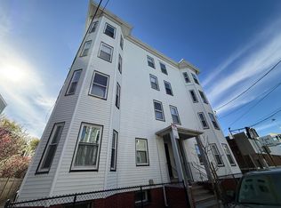 297 Windsor St #1, Cambridge, MA 02139