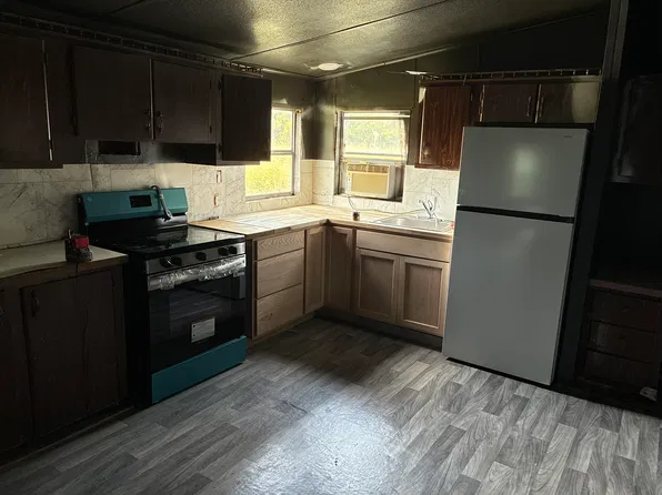 500 Augustus St #112, Trenton, TX 75490